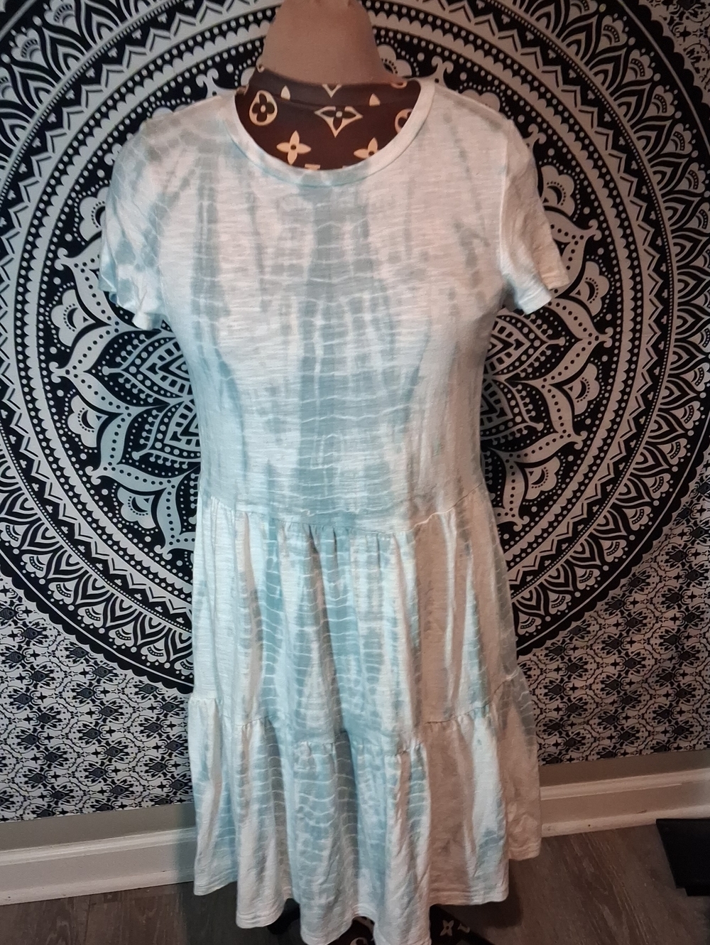GAP Light Mint Tie-Dye Tiered Short Sleeve Dress